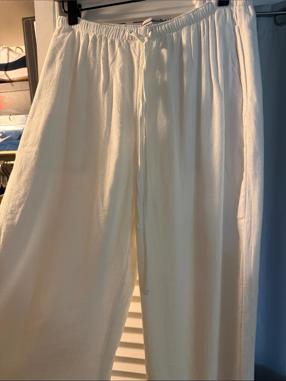 Abercrombie & Fitch Linen-Blend Wide Leg Pull on pants - Picture 5 of 6